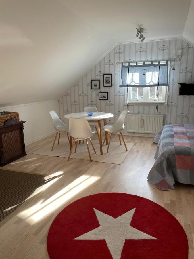 Nara Till Havet Och Staden Apartment Harestad Exterior photo